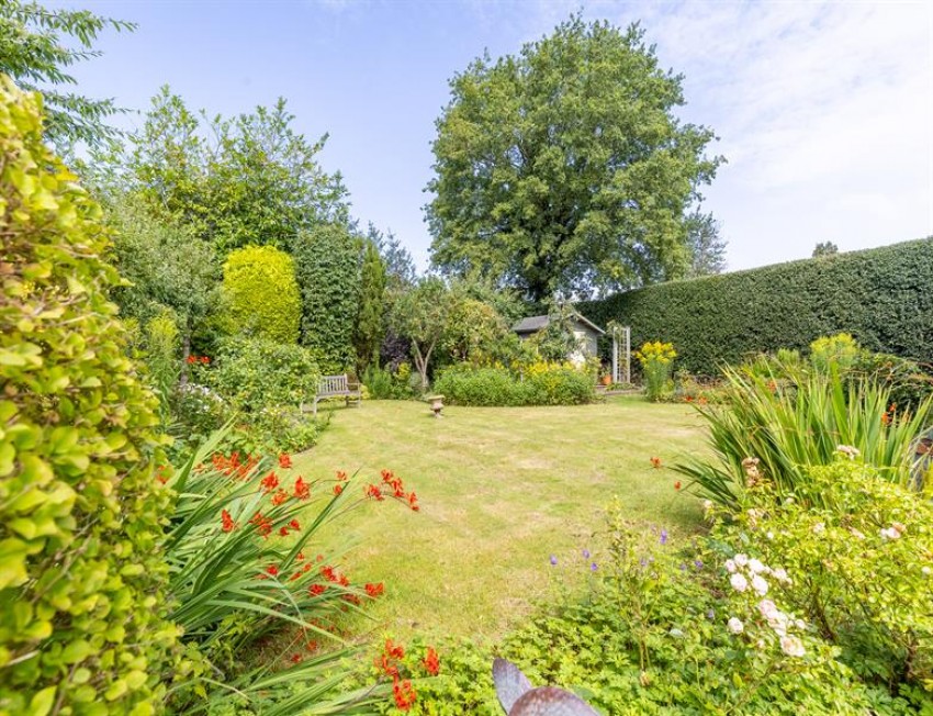 Images for 21 Weaverham Road - individual excellence in Sandiway