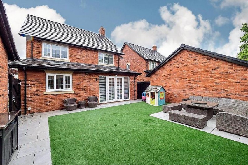 Images for Elderfield Gardens, Lymm