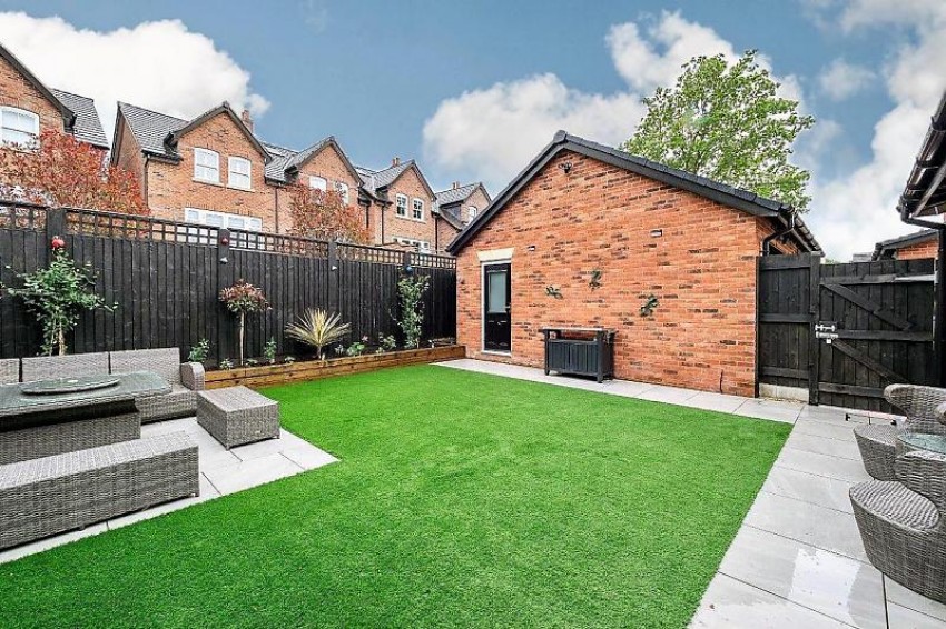 Images for Elderfield Gardens, Lymm