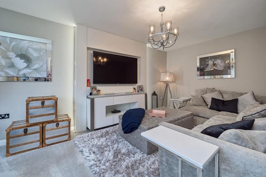 Images for Elderfield Gardens, Lymm