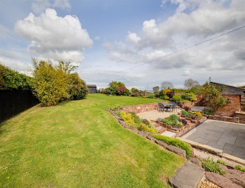 Images for Very rare chance to acquire high quality renovated detached cottage in Tarporley