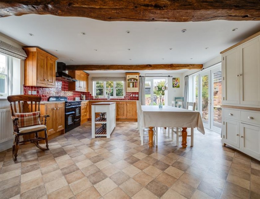 Images for Very rare chance to acquire high quality renovated detached cottage in Tarporley