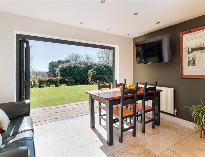 Images for Excellent views and impeccable contemporary accommodation in Mouldsworth village