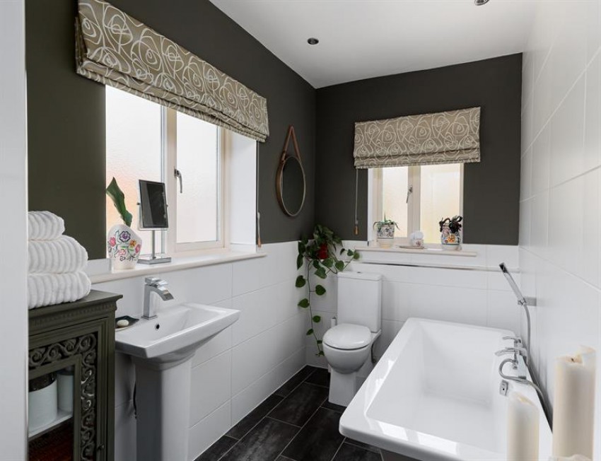 Images for Excellent views and impeccable contemporary accommodation in Mouldsworth village