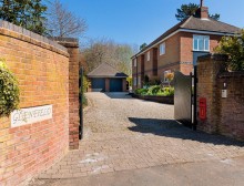 Images for Excellent views and impeccable contemporary accommodation in Mouldsworth village