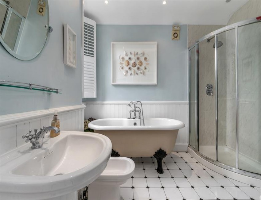 Images for Trafford Road, Alderley Edge