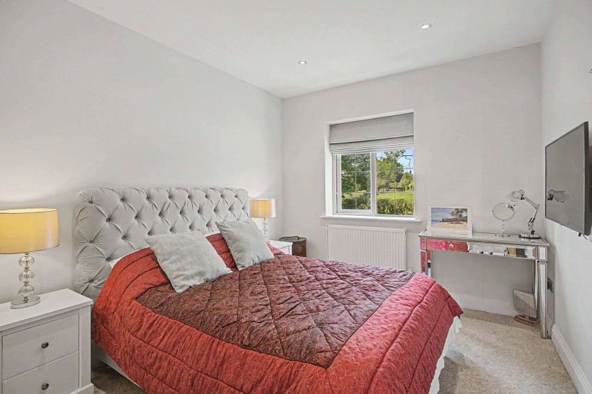 Images for Clay Lane, Hale, WA15