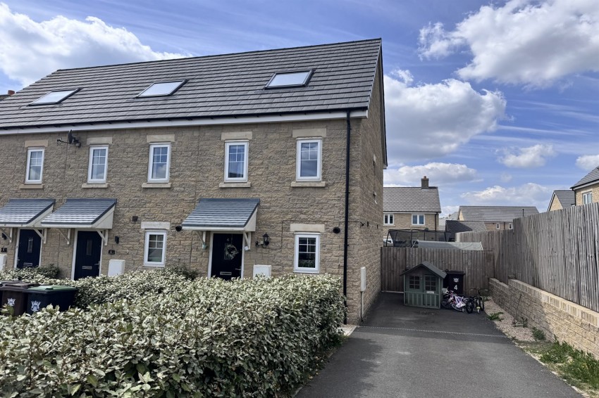 Images for Woodlark Close, Buxton