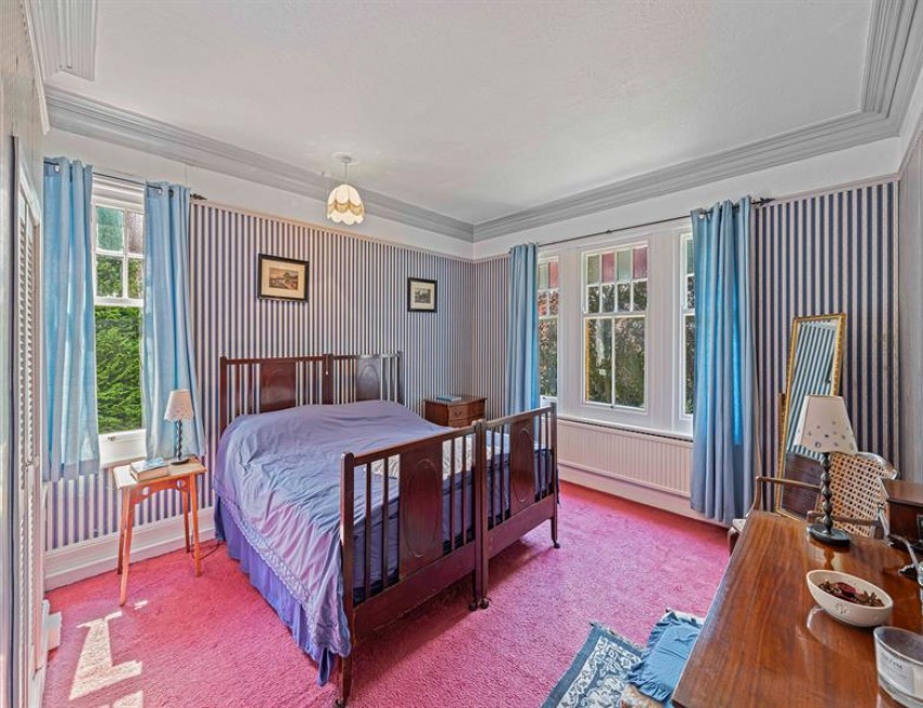 Images for Vicarage Lane, Helsby, Frodsham
