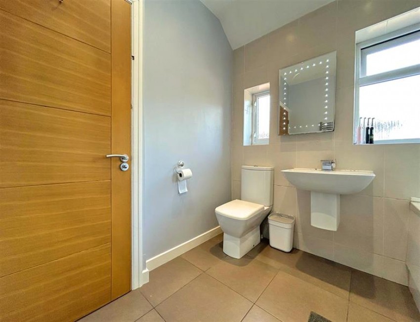 Images for Clough Avenue, Sale