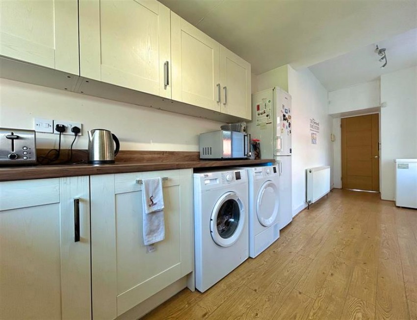 Images for Clough Avenue, Sale