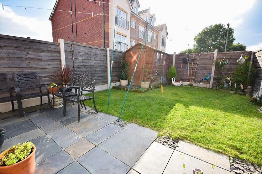 Images for Abbeyfield Close, Cale Green, Stockport
