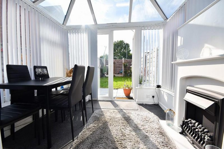 Images for Abbeyfield Close, Cale Green, Stockport
