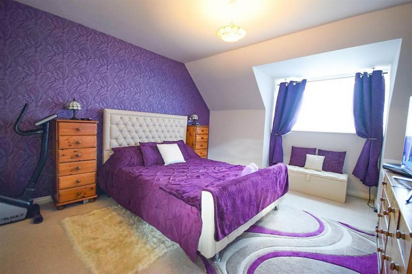 Images for Abbeyfield Close, Cale Green, Stockport