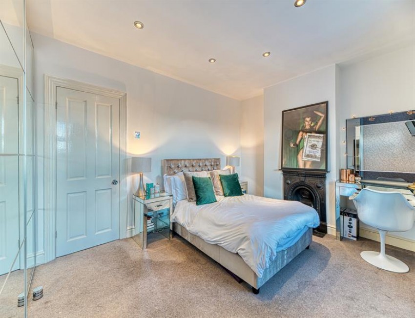 Images for Bridge Lane, Frodsham