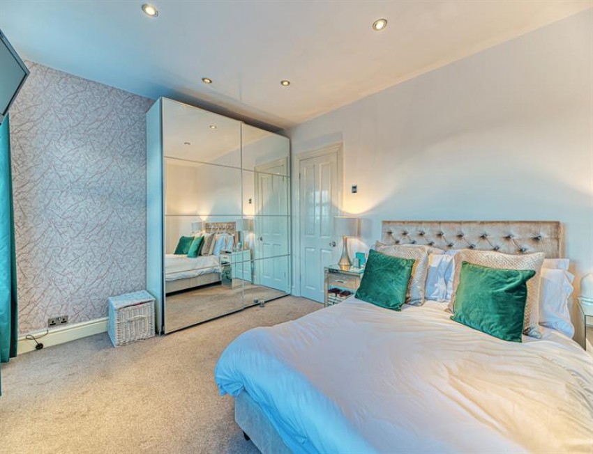Images for Bridge Lane, Frodsham