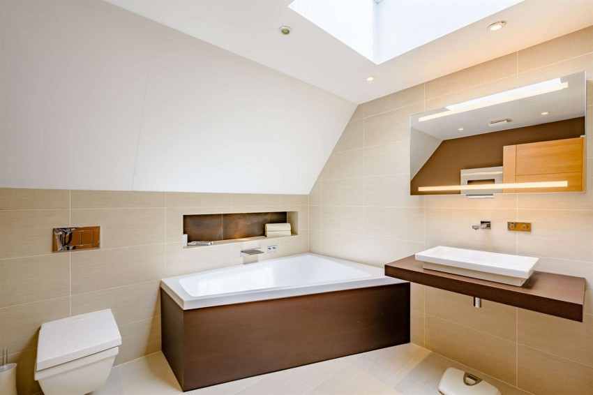 Images for Park Lane, Hale, WA15