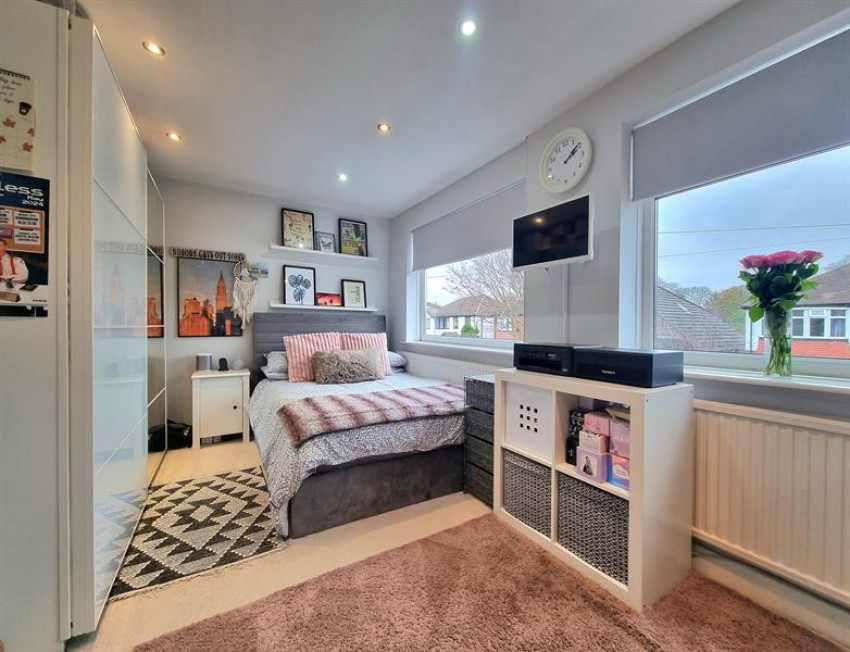 Images for Avonlea Road, Sale