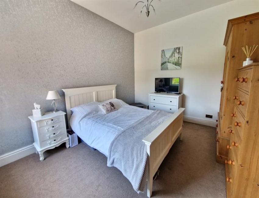 Images for Heyes Lane, Timperley, Altrincham