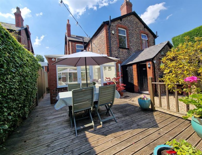 Images for Heyes Lane, Timperley, Altrincham