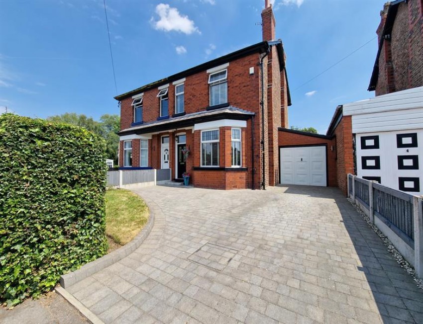 Images for Heyes Lane, Timperley, Altrincham