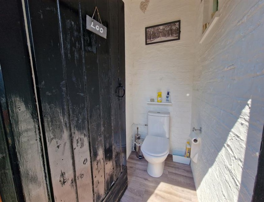 Images for Heyes Lane, Timperley, Altrincham
