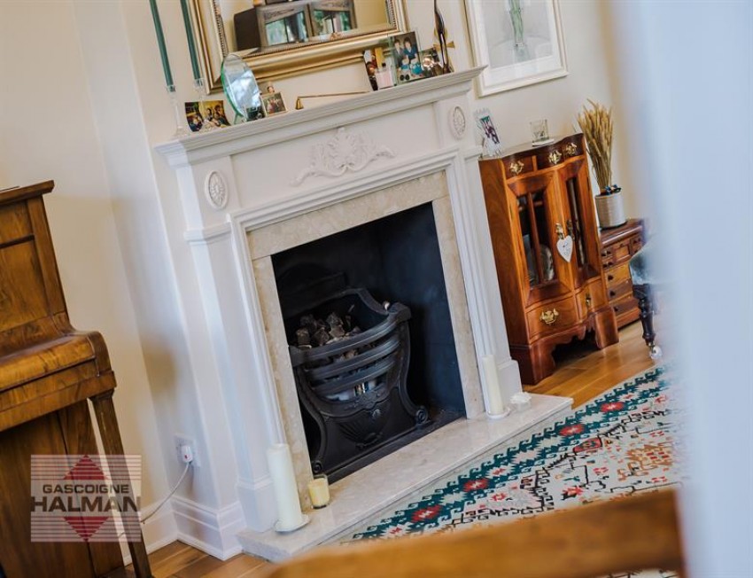 Images for Cranleigh Drive, Brooklands, Sale