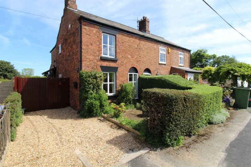 Waterloo Cottages, Kingswood, Frodsham