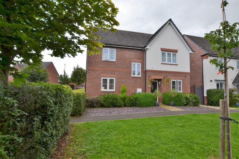 Medway Walk, Holmes Chapel