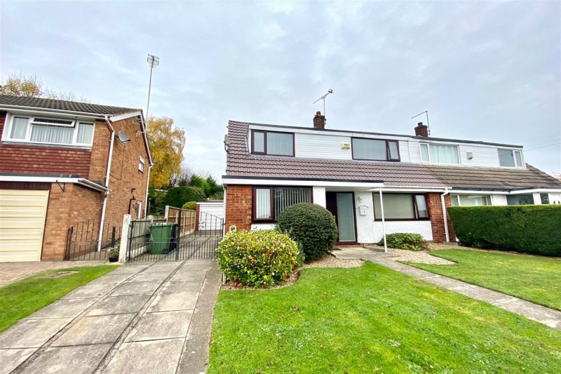 Blue Hatch, Frodsham