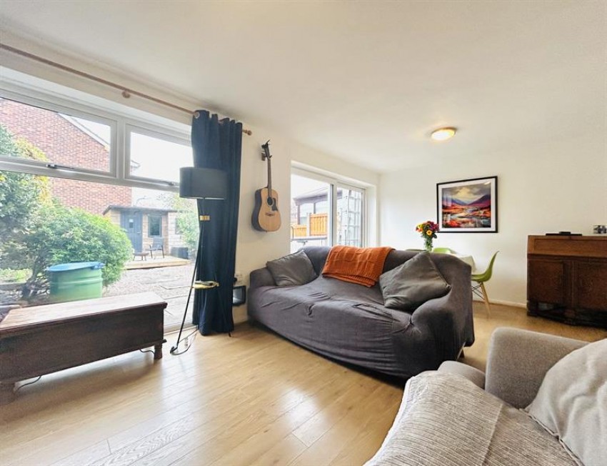 Images for Crossfield Avenue, Lymm