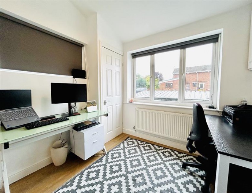 Images for Crossfield Avenue, Lymm