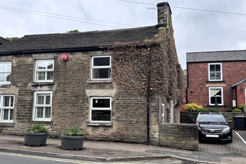 Market Street, Chapel-En-Le-Frith