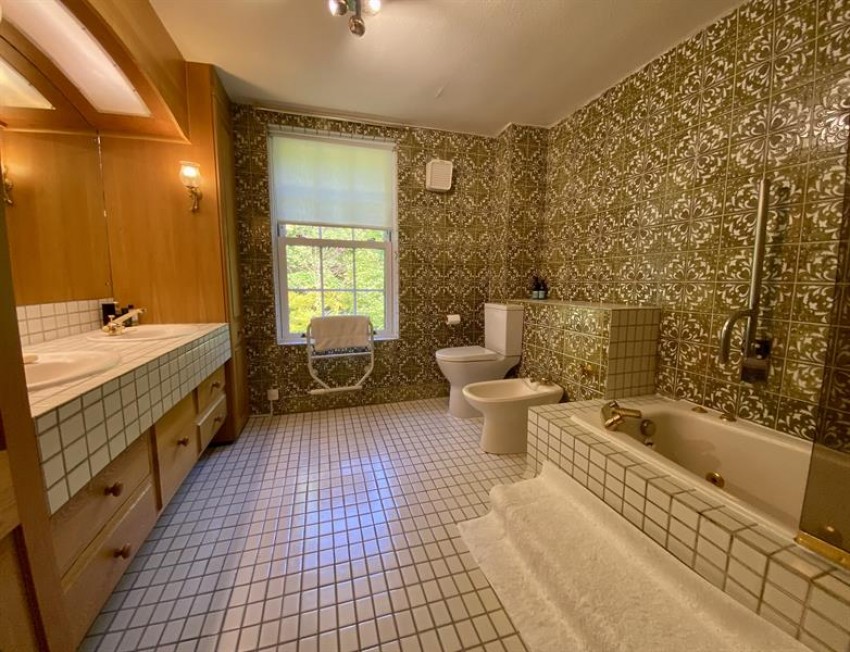 Images for Prestbury Court, Castle Rise, Prestbury, Macclesfield