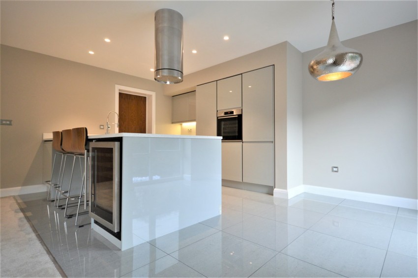 Images for Buxton Road West, Disley, Stockport