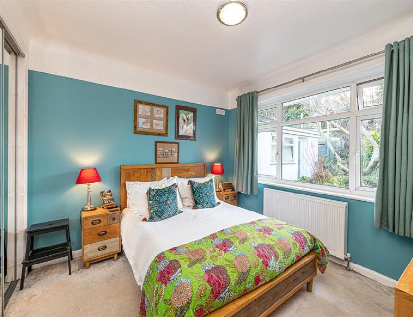 Images for Bates Lane, Helsby, Frodsham