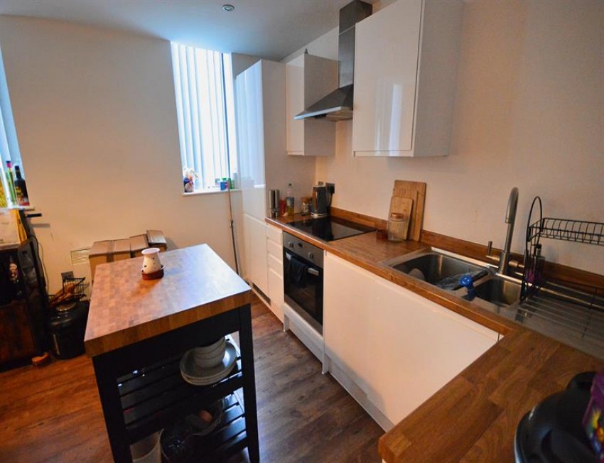 Images for Ashton Lane, Sale