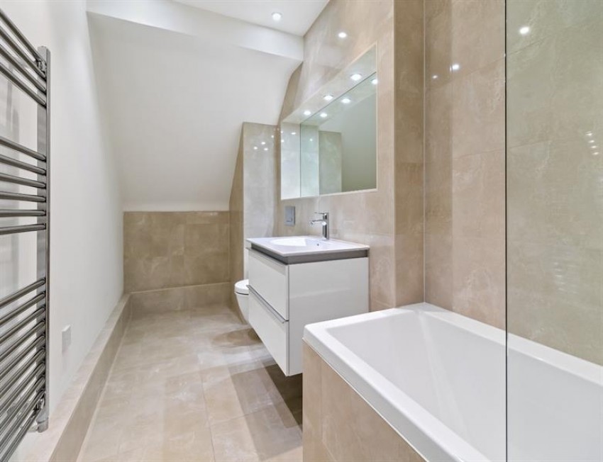 Images for Wolf Grange,  Hale