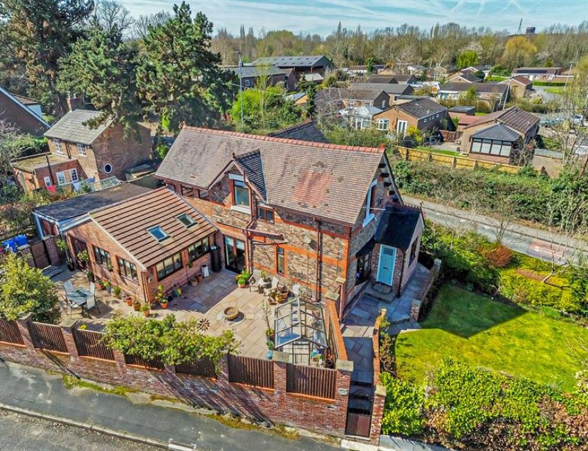 Images for Chester Road, Preston Brook