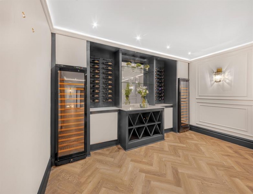 Images for Barrow Lane, Hale