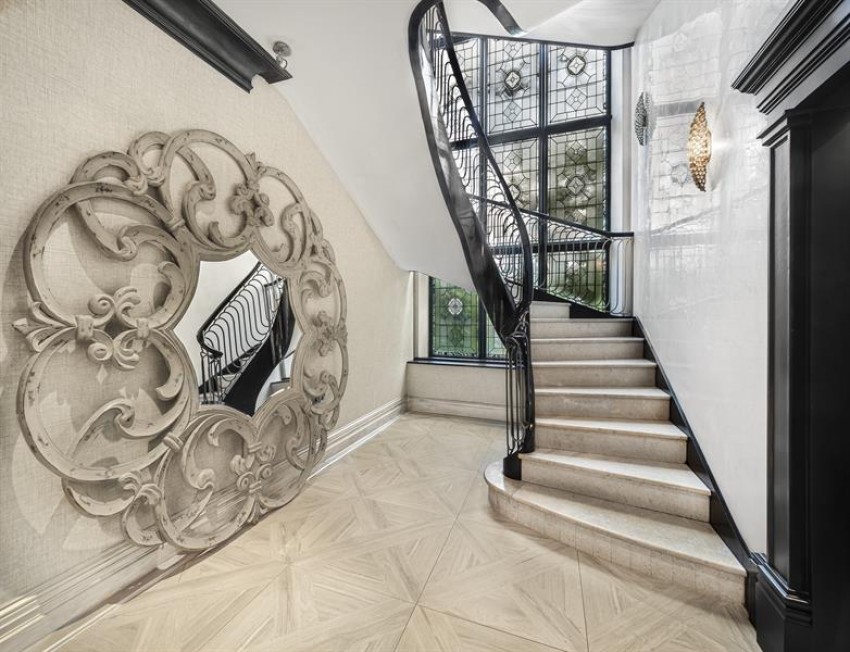 Images for Barrow Lane, Hale