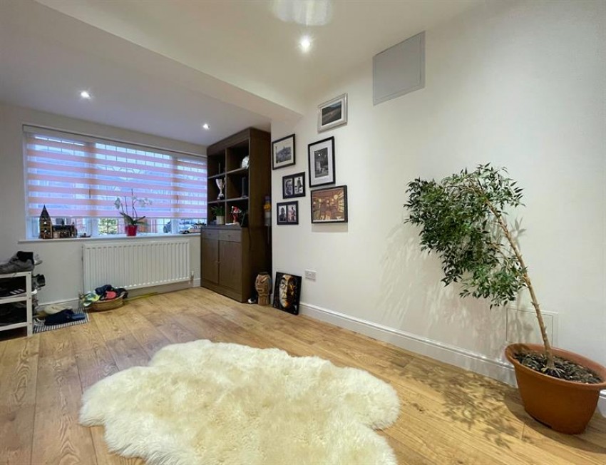 Images for Earlesfield Close, Sale