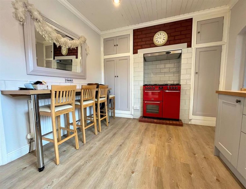 Images for Glebelands Road, Sale