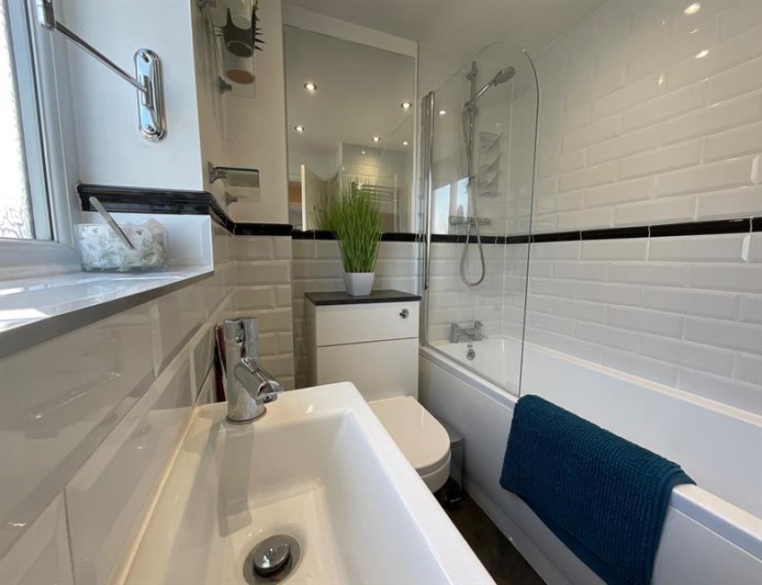 Images for Heath Close, Tarvin, Chester