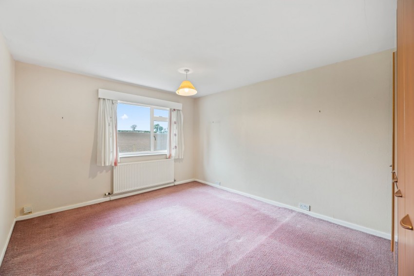 Images for Long Looms, Great Barrow, CH3