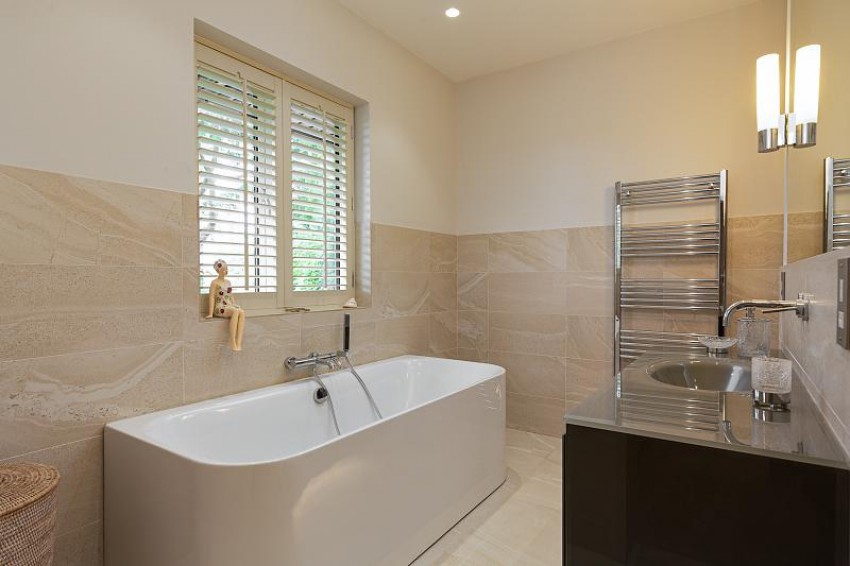 Images for Werneth Road, Woodley