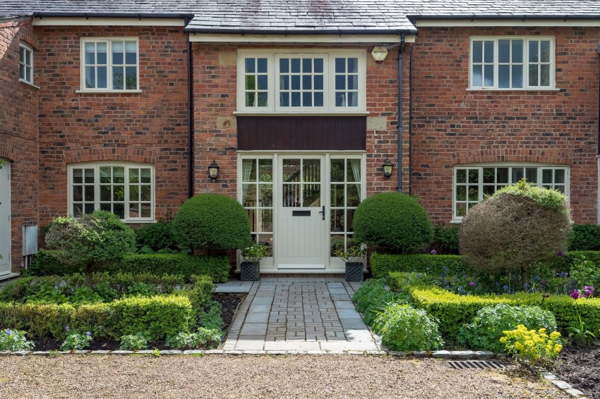Images for Heawood Hall, Congleton Road, SK10