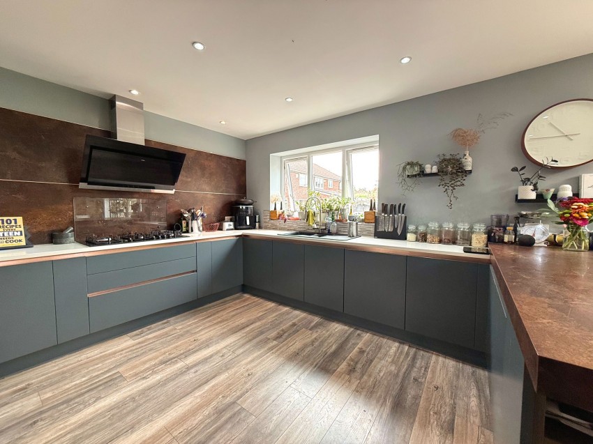Images for Glebelands Road, Sale, M33