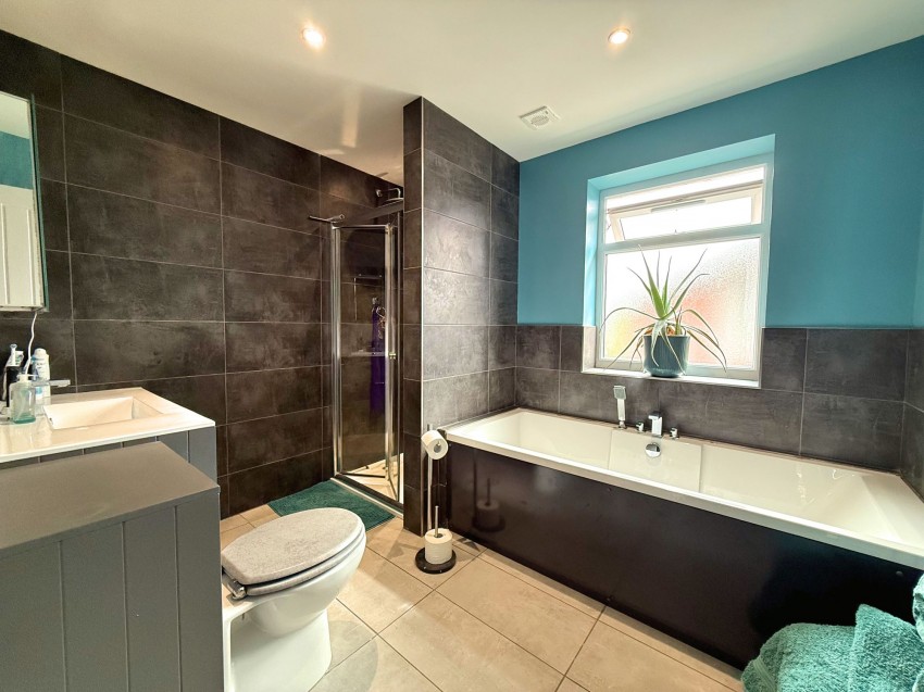 Images for Glebelands Road, Sale, M33