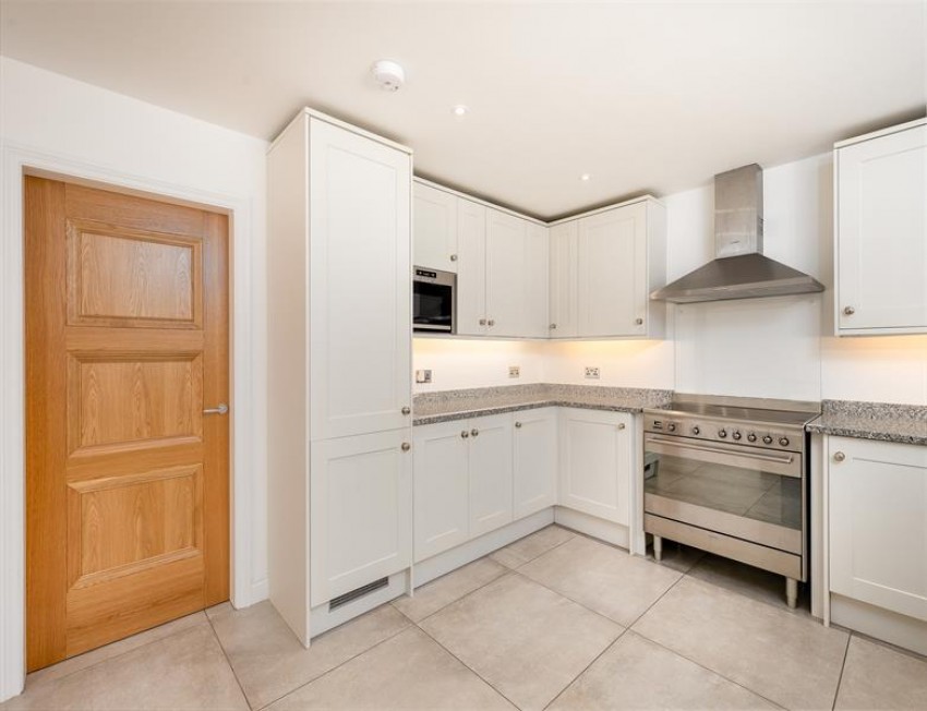 Images for Elegant modern living at Larch House, Delamere